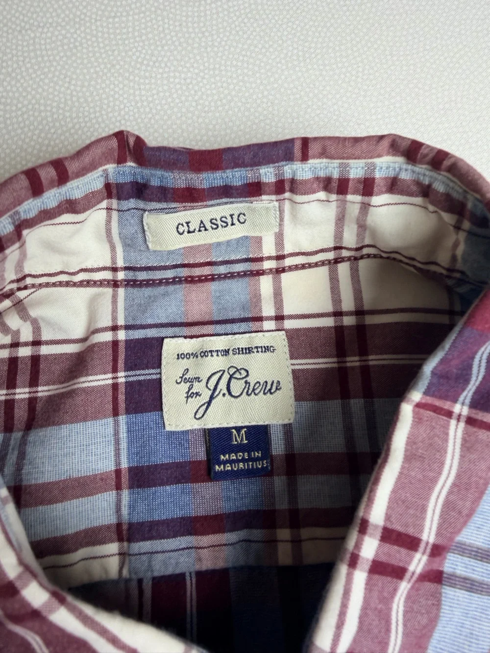 J.Crew Mens Medium Classic Fit Plaid Button Down Shirt Burgundy Blue Cotton